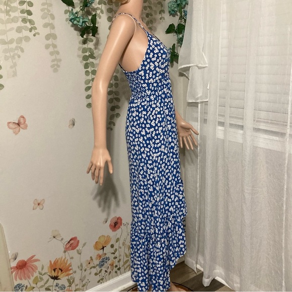 🌸 (2/$20) Sz S Pacific Vibes Floral Sundress - Picture 2 of 5